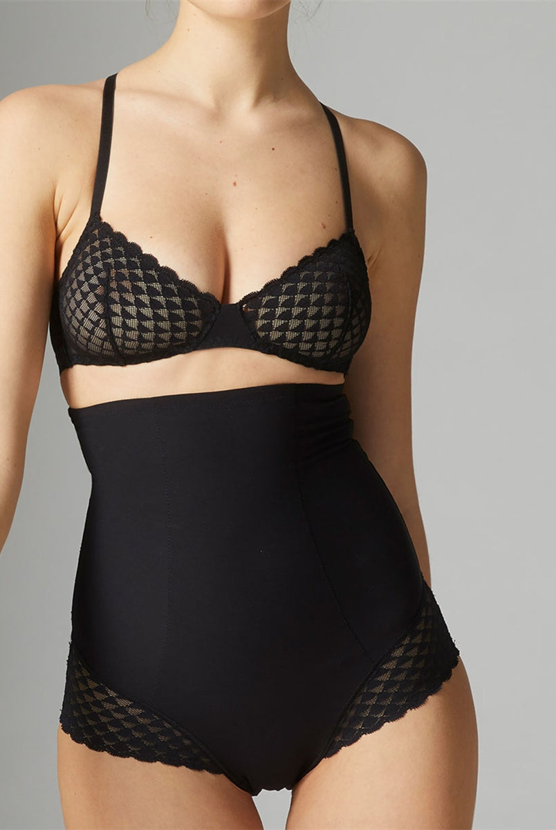 Black high waist shaping brief comes right up to the bra line, while the back and thighs feature lace.