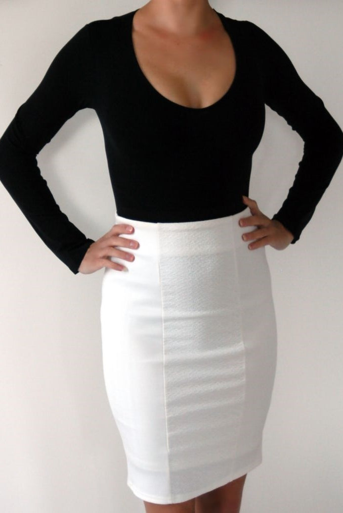 Bellissima Long Sleeve Bodysuit - Black - La Donna