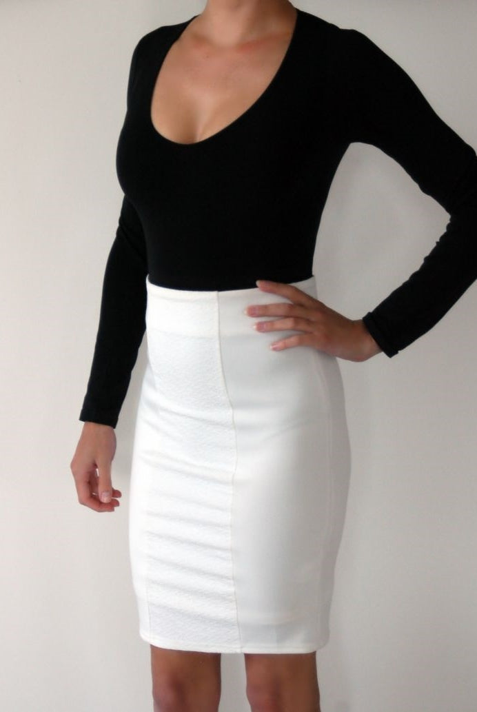 Bellissima Long Sleeve Bodysuit - Black - La Donna