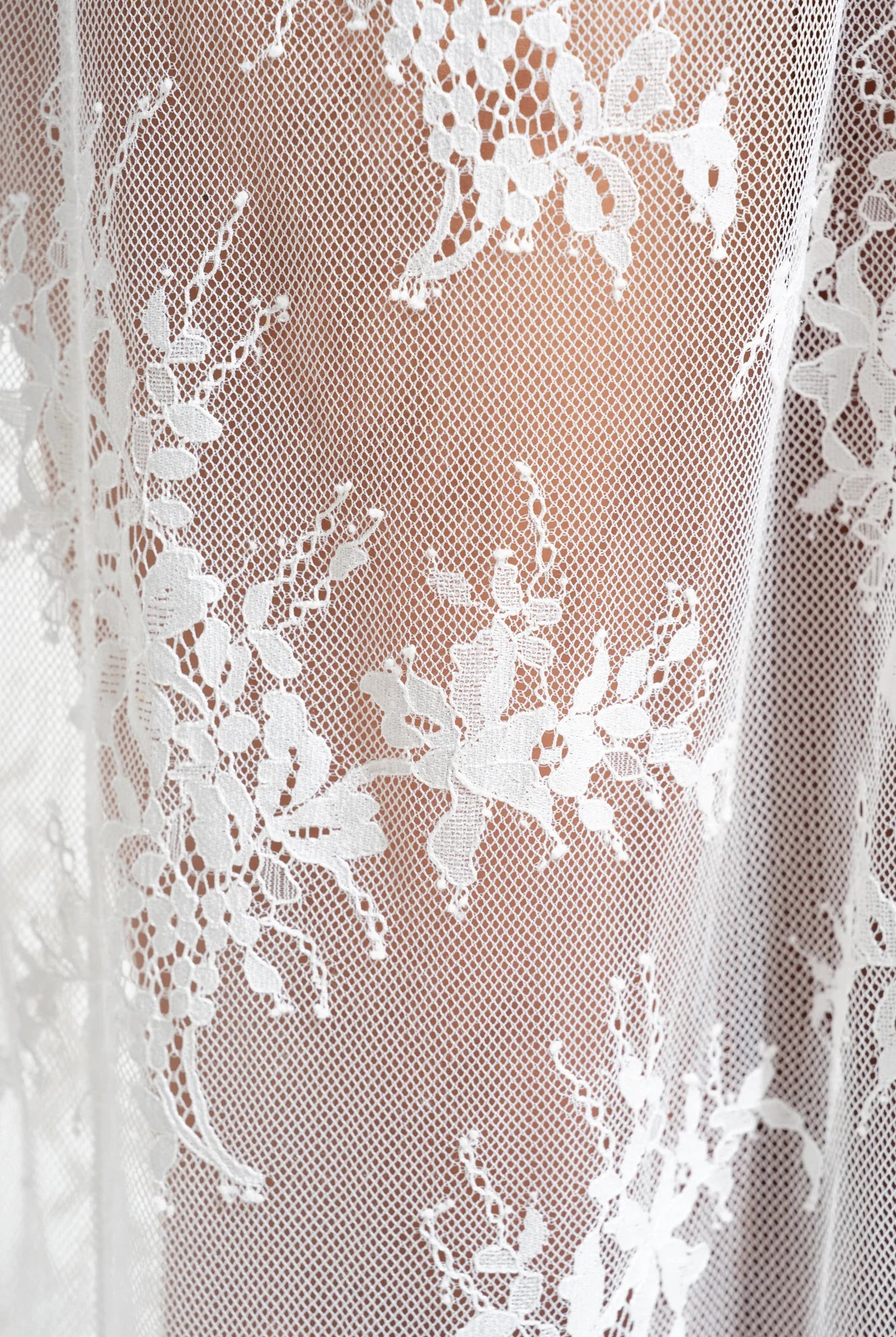 Ginia Aurielle Lace Robe - La Donna