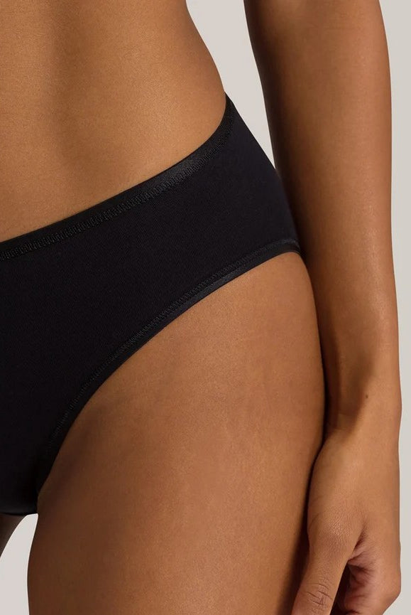 Hanro Cotton Seamless Midi Briefs - Black - La Donna