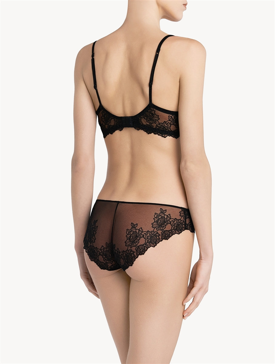 The Bella Medium Brief in Black combines a flawless and flattering silhouette with exquisite detailing.