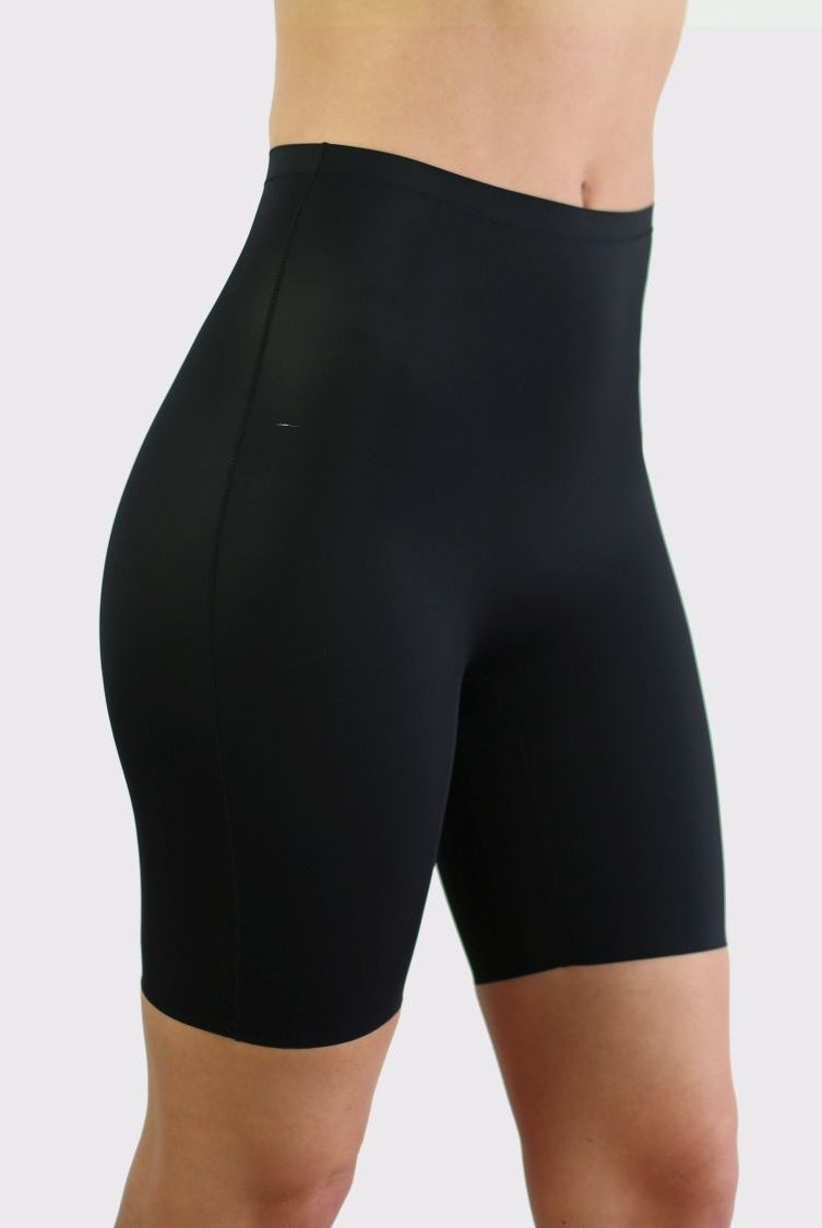 La Sculpte Everyday Microfibre No VPL Shaping Short - La Donna