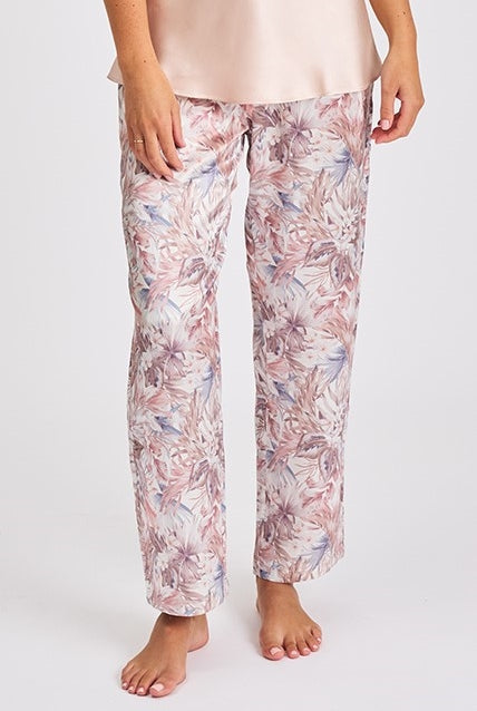 A beautiful premium quality silk sleep pant featuring and elastic waistband with drawstring.