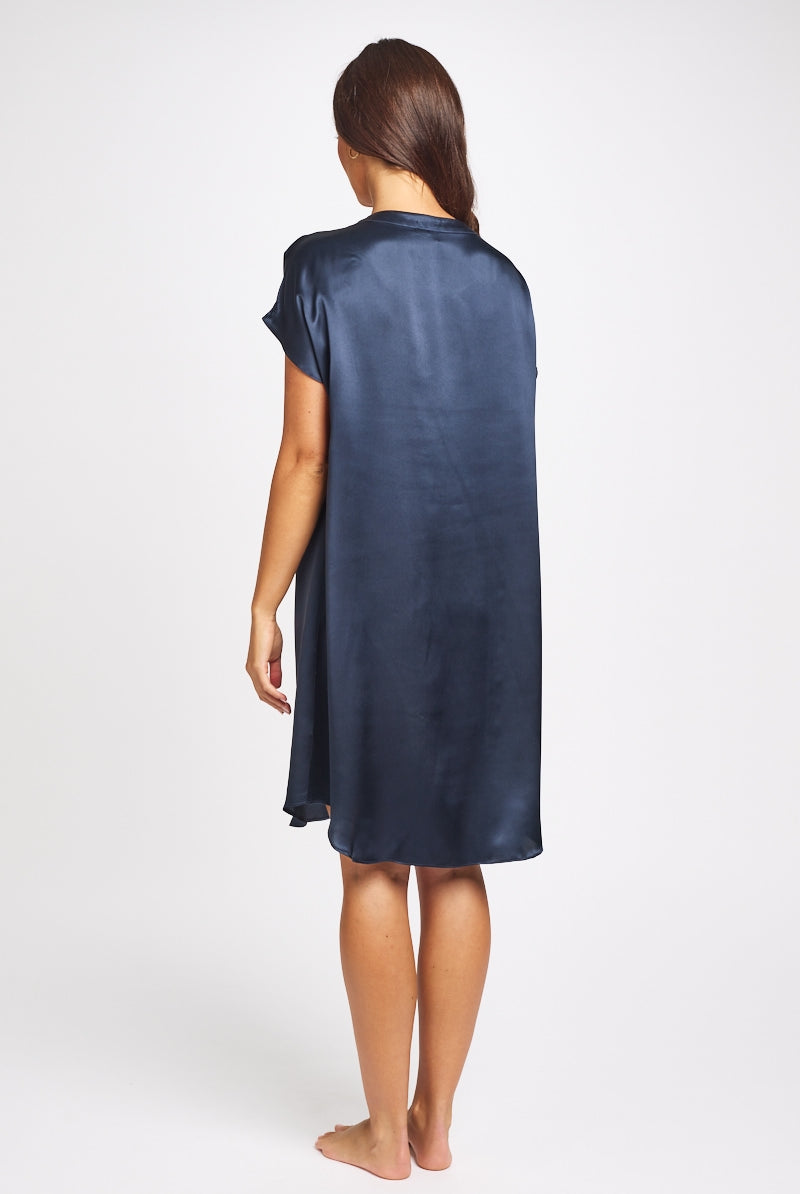 Love & Lustre Silk Sleepshirt - La Donna
