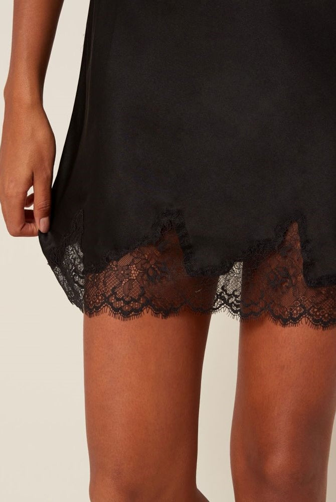 Simone Perele Nocturne Silk Chemise - Black - La Donna