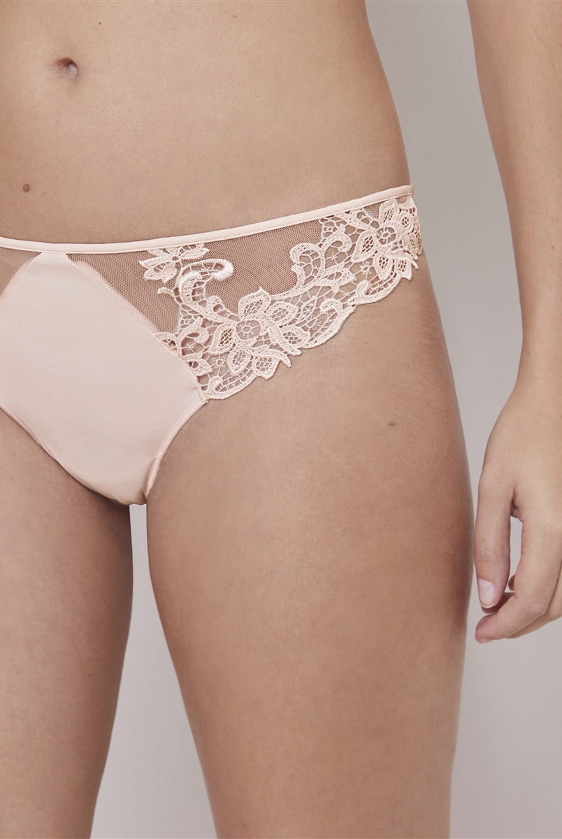Blush coloured thong with guipure and lace embroidered front panels