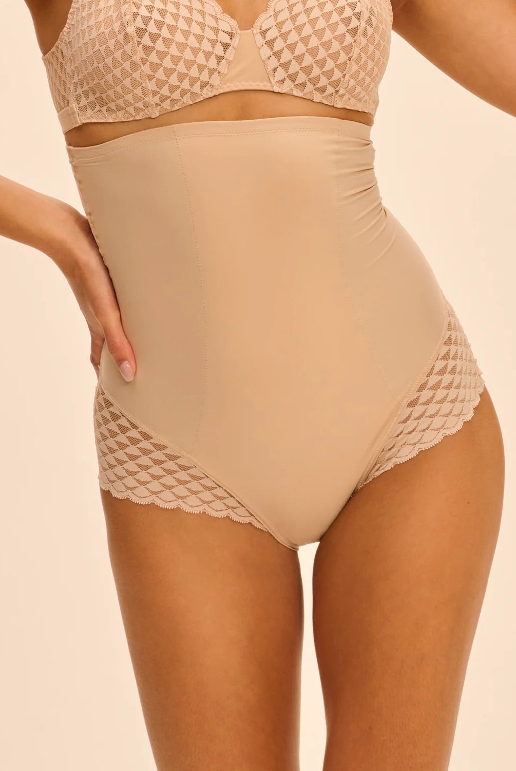 Simone Perele Subtile High Waist Shaping Brief - Nude - La Donna