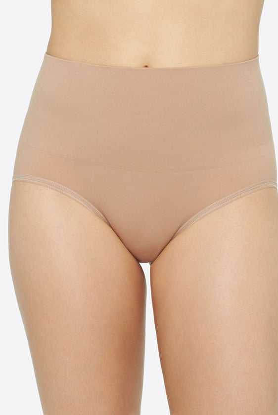 Yummie Ultralight Seamless Shaping Brief - Almond - La Donna