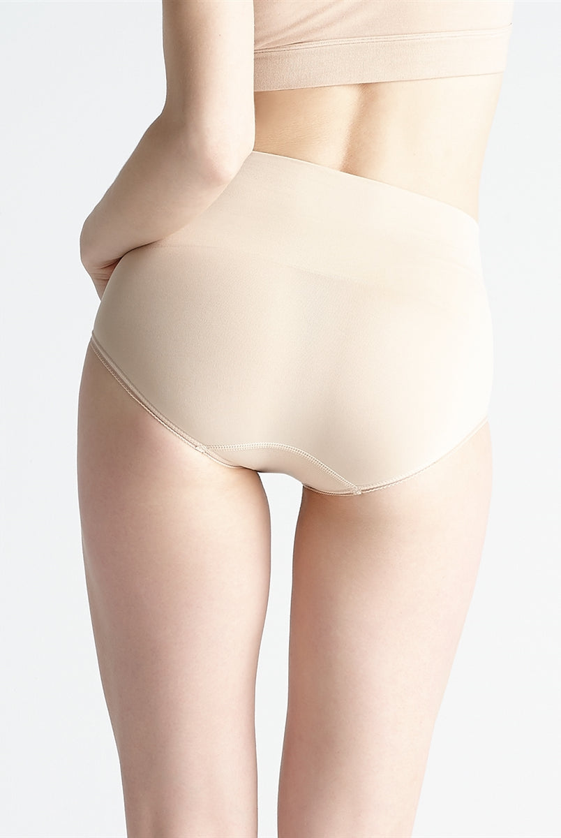 Yummie Ultralight Seamless Shaping Brief - Frappe - La Donna