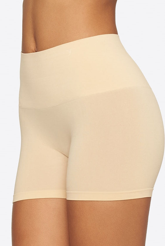 Yummie Ultralight Seamless Shaping Short - Frappe - La Donna