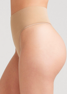 Yummie Ultralight Seamless Shaping Thong - Almond - La Donna