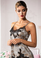 Premium chemise made of pure silk and fine leavers lace with lace detail along neckline and side split with leavers lace.
