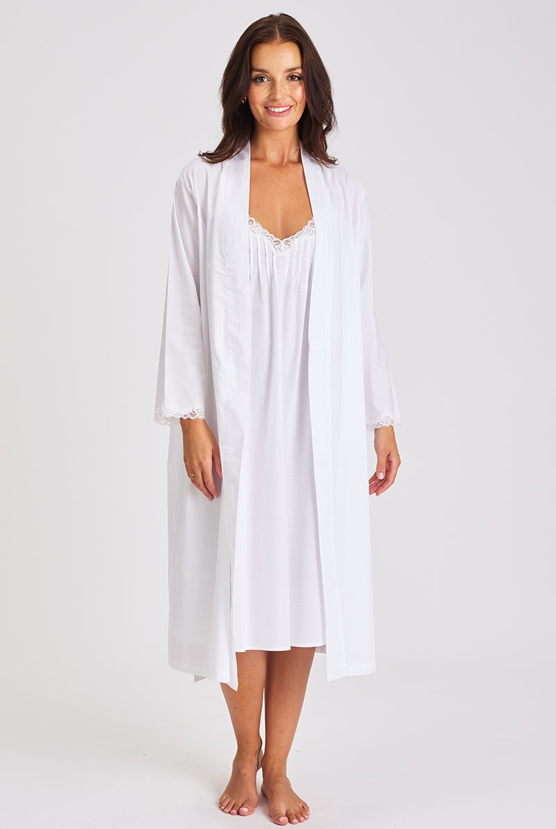 White soft and pretty self spot cotton robe featuring a tie to wrap around.