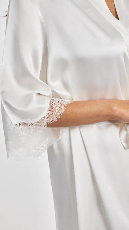 Love & Lustre Silk Robe with Lace - Ivory - La Donna