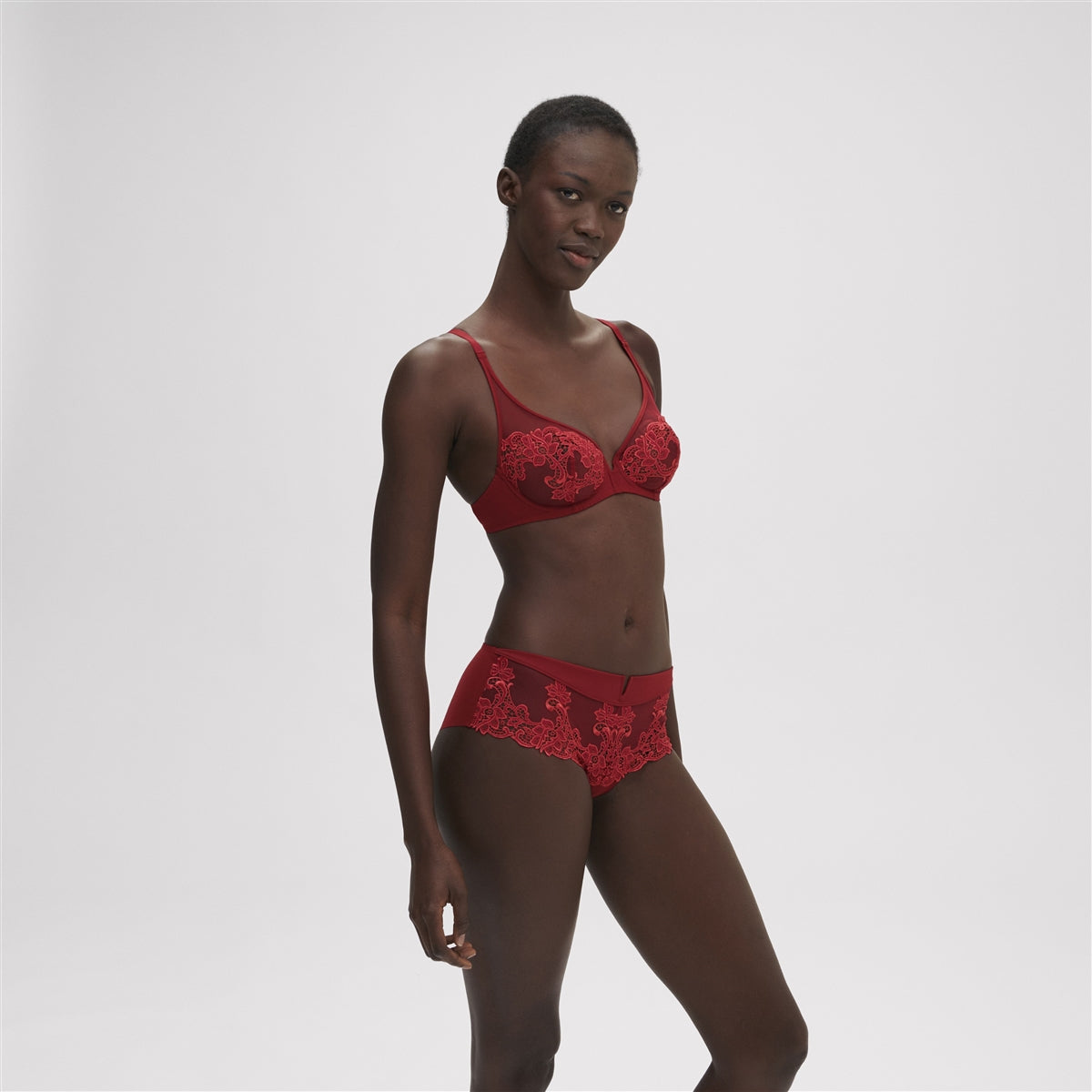 Simone Perele Saga Half Cup Bra - Lipstick Red - La Donna