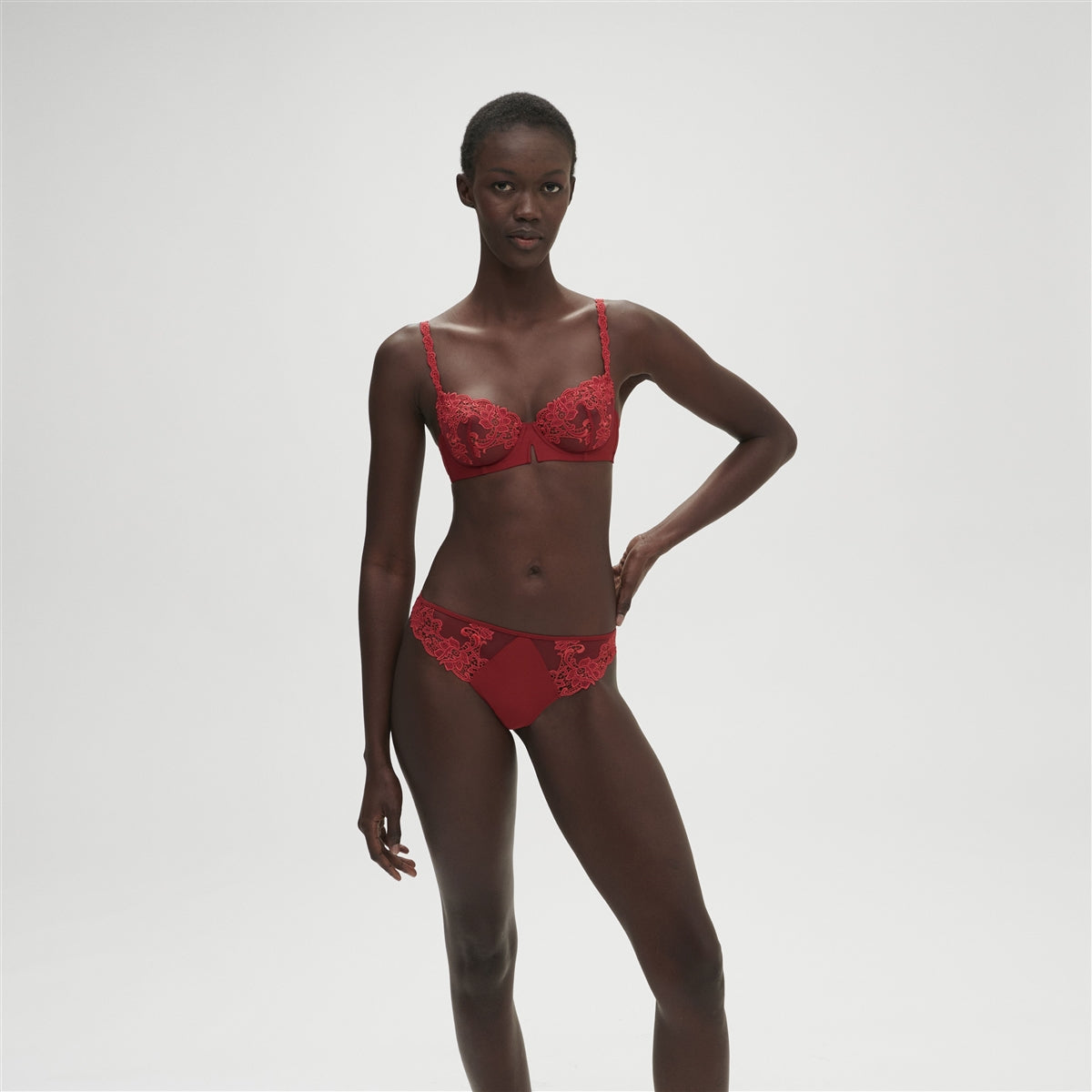 Simone Perele Saga Thong - Lipstick Red - La Donna