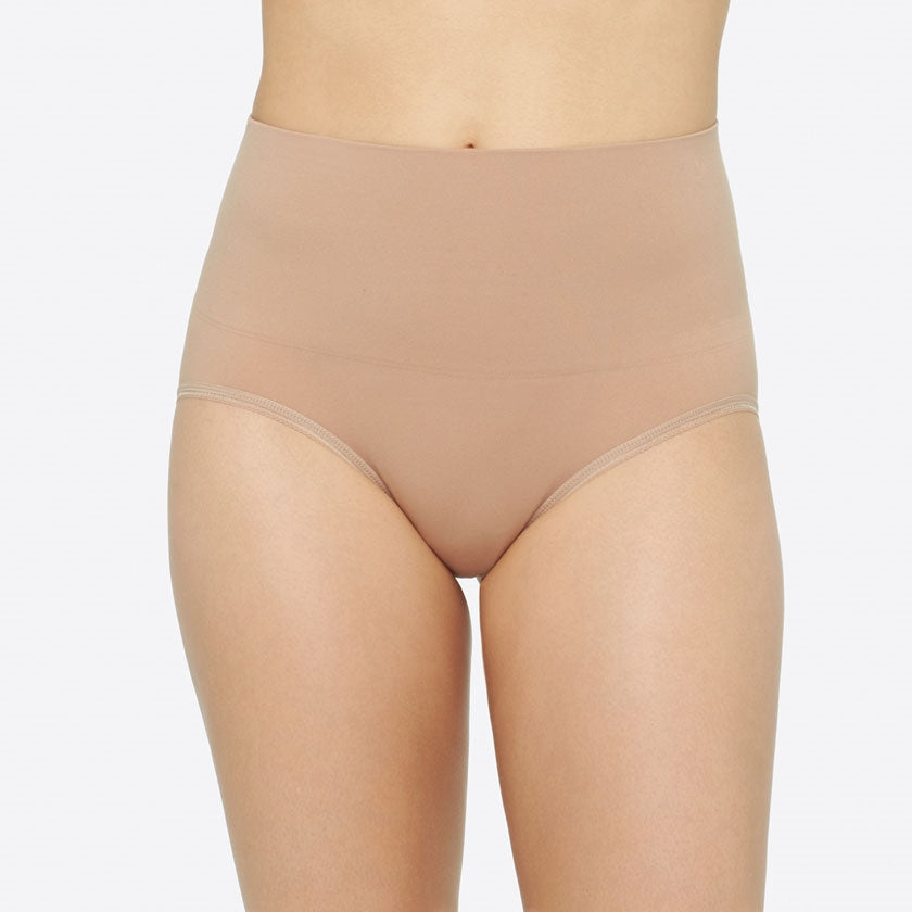Yummie Ultralight Seamless Shaping Brief - Almond - La Donna