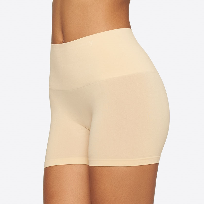 Yummie Ultralight Seamless Shaping Short - Frappe - La Donna