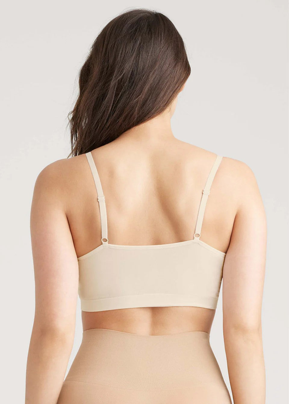 Yummie V-Neck Bralette with Removable Pads - Nude - La Donna